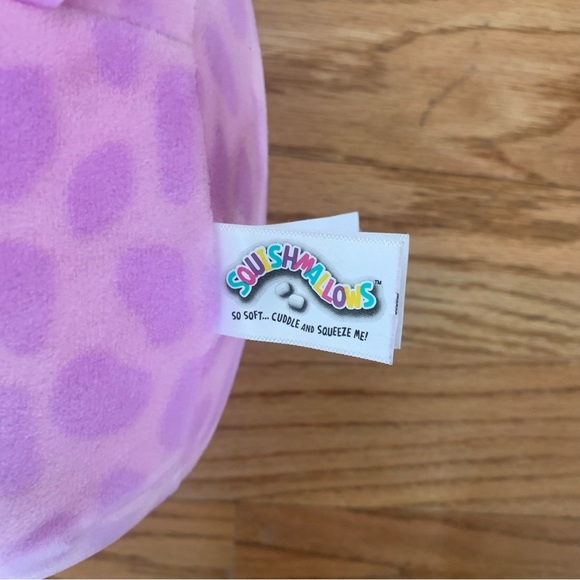 RARE Jazzy the Purple Giraffe Squishmallow Valentine’s Day Squad 11” Red/Pink 18 - Picture 5 of 9